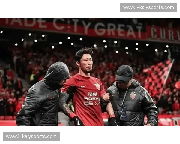 蓝色火焰与红色风暴的激情碰撞:当马德里竞技遇上上海上港